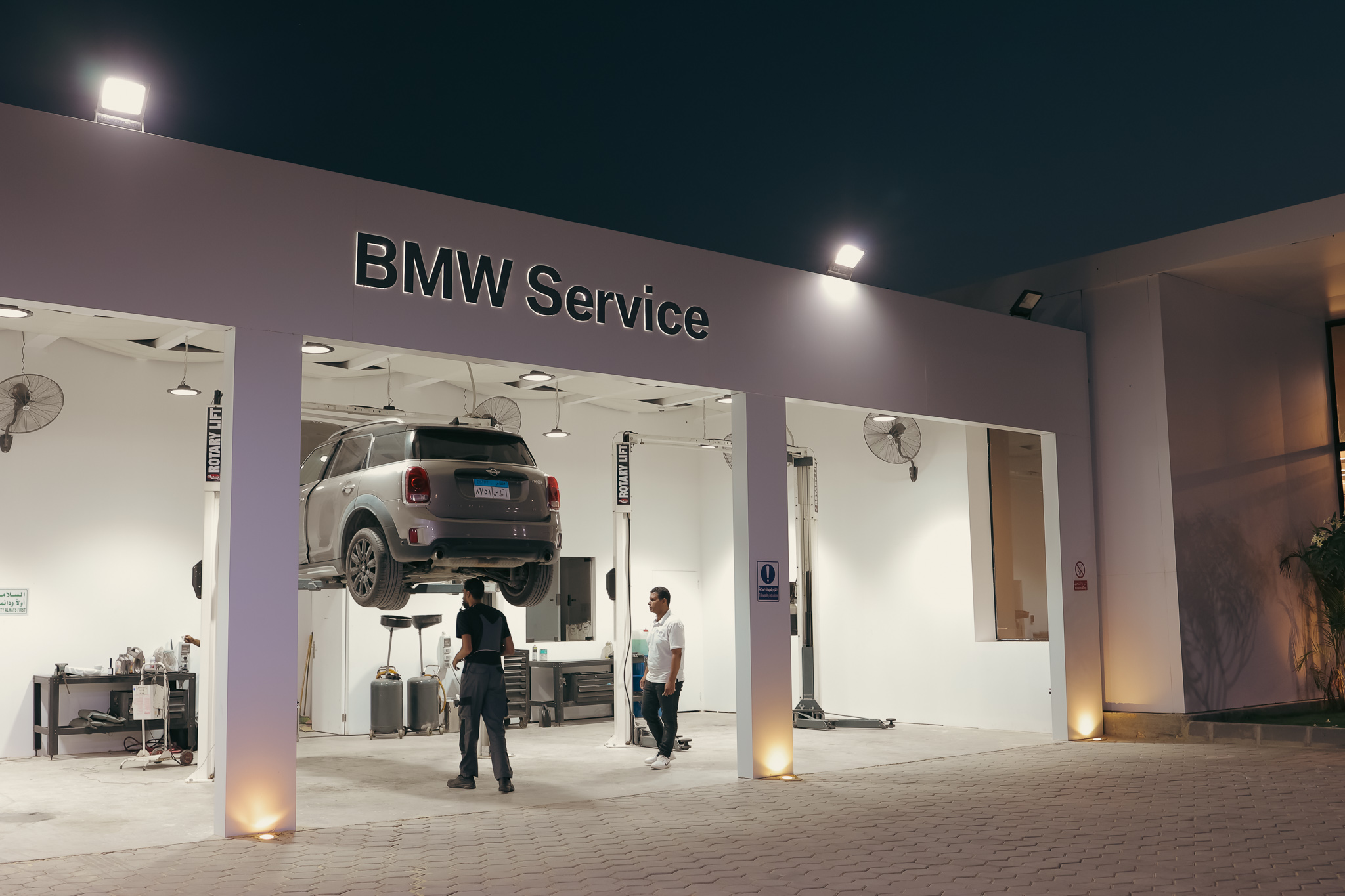 Automotive Image 28