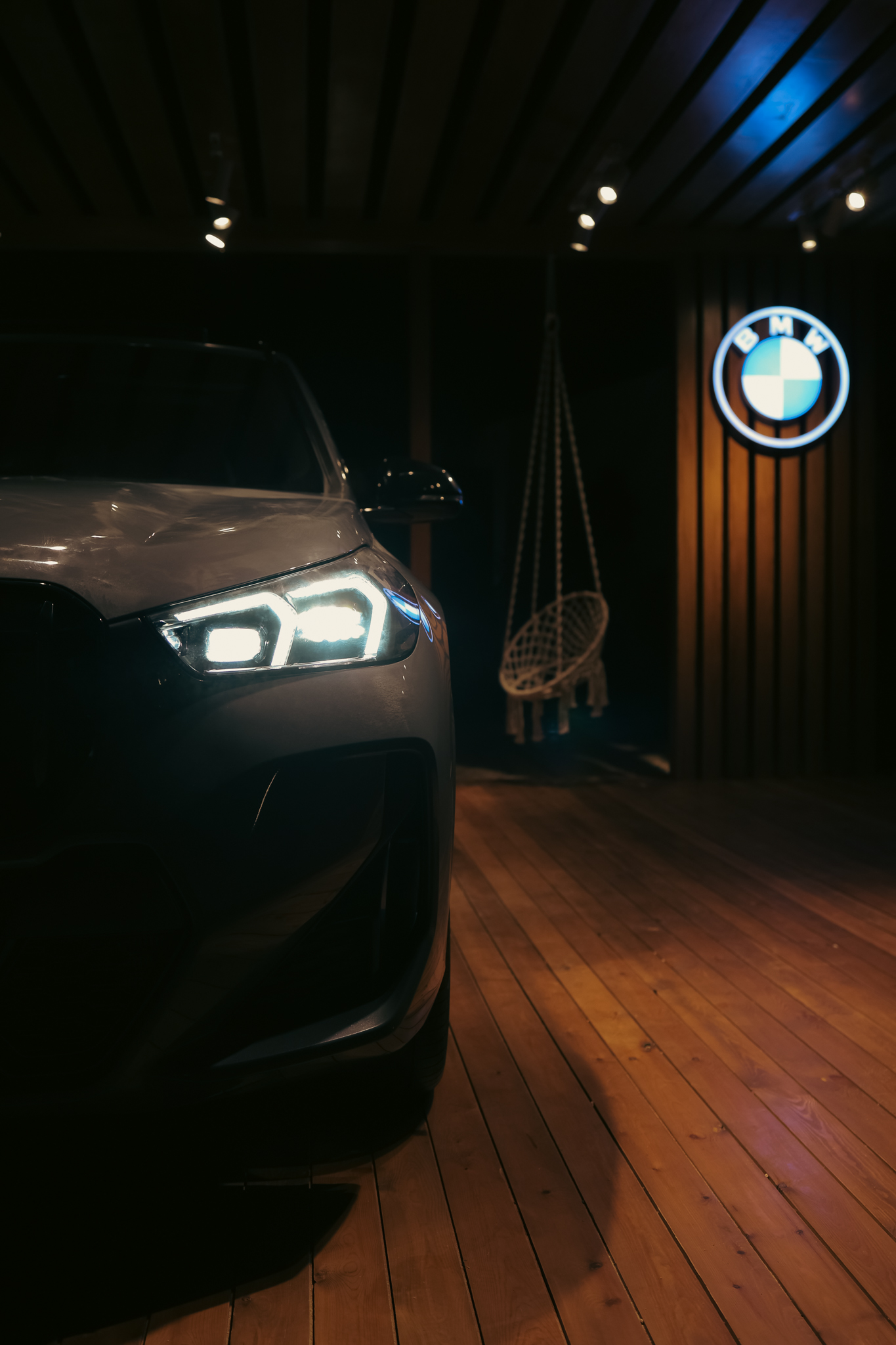 Automotive Image 36
