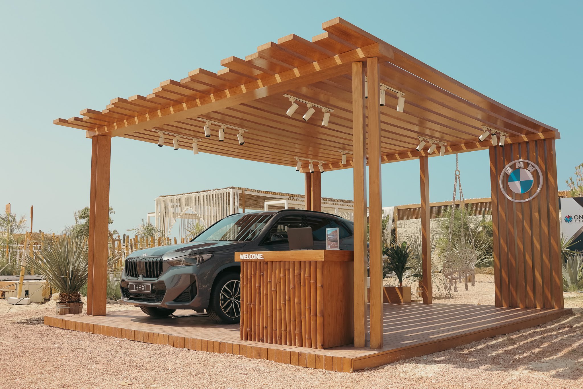 Automotive Image 37